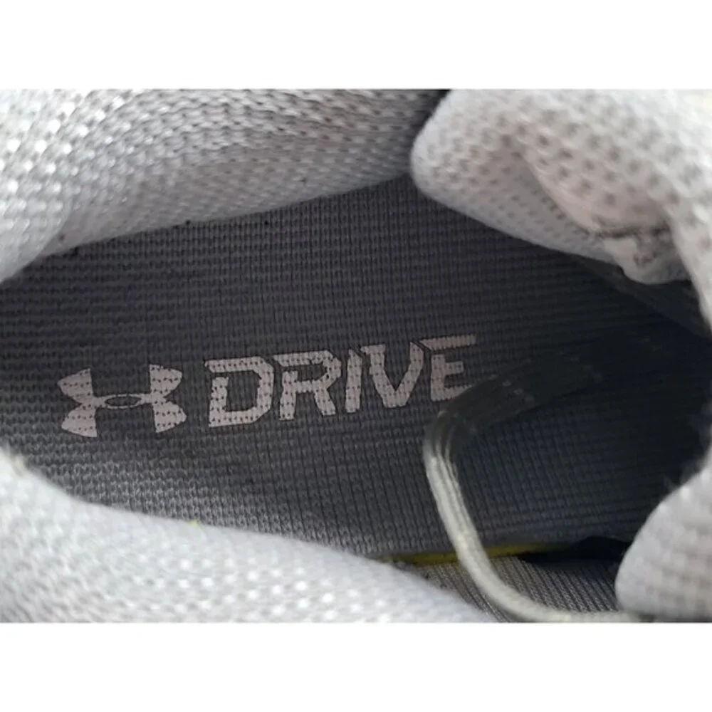 Under Armour ClutchFit Drive 2 Low‎ Men's 7.5 Gray White Basketball Shoes